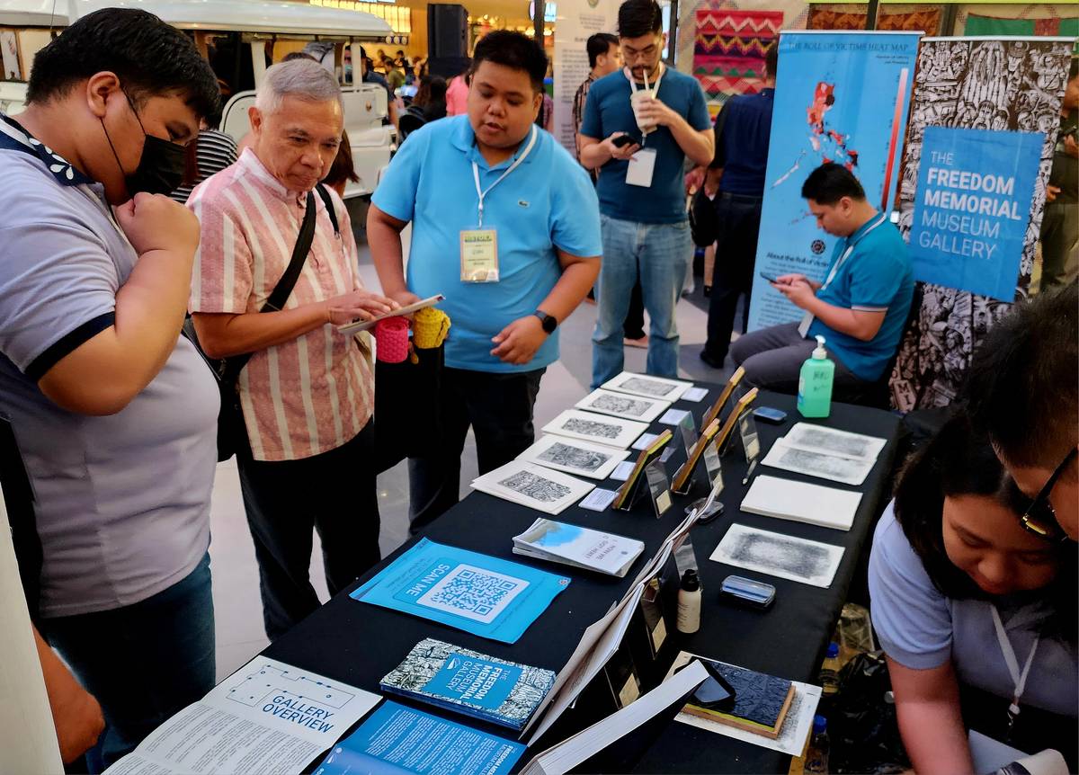 NHCP chairman Regalado Trota Jose visited the booth of the Human Rights Violations Victims Memorial Commission.